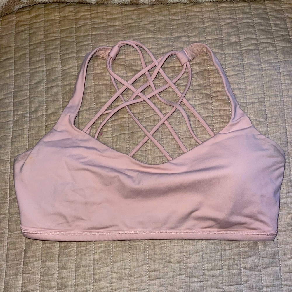 Lululemon sports bra